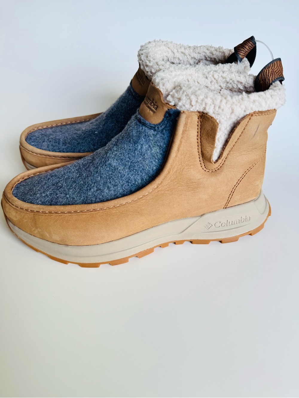 Columbia Tan and Blue Women's Cozy Ankle Booties